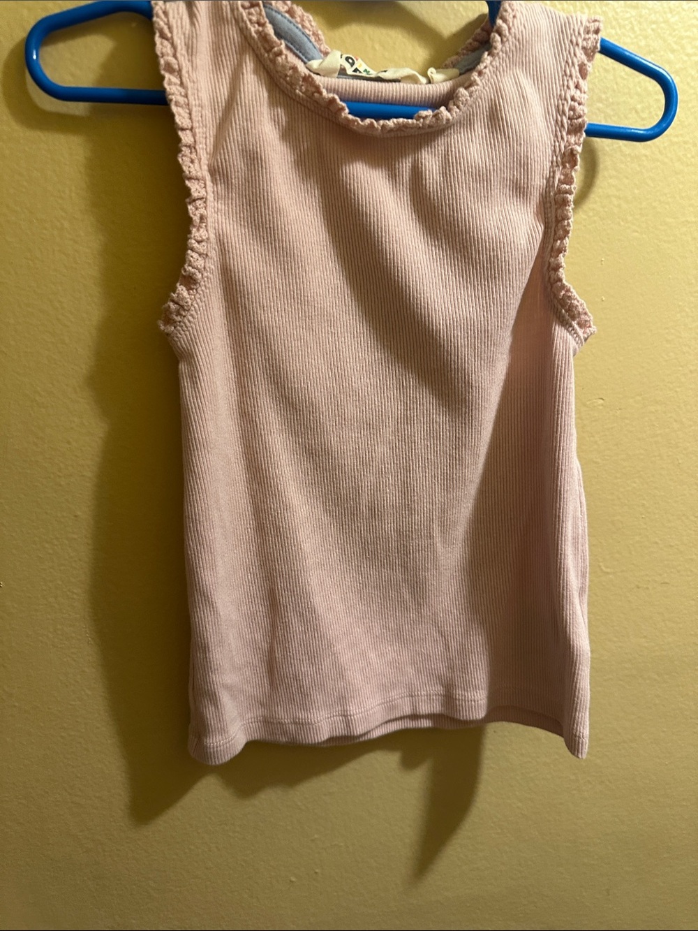 Mini Boden Pale Pink Ribbed Tank with Scalloped Edges